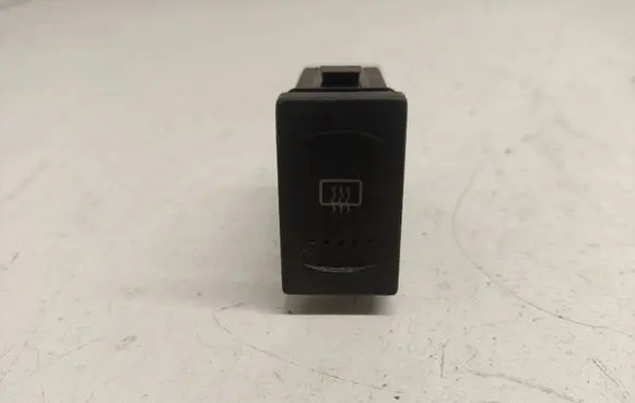 Volkswagen PASSAT B5 Windscreen/window heater switch 3B0959621C