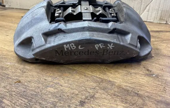 Mercedes-Benz C W205 Front brake caliper 0114219598