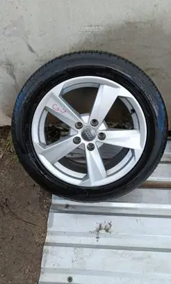 Audi Q2 - R17 alloy rim 81A601025B