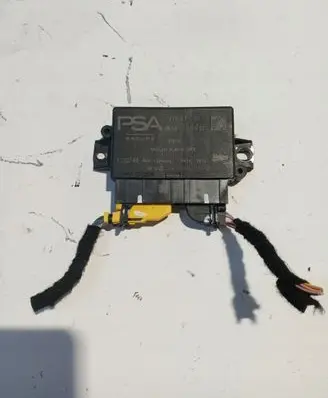 Peugeot Partner III Other interior part 9856304480