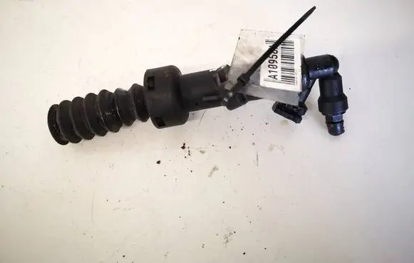 Peugeot 407 Clutch master cylinder 