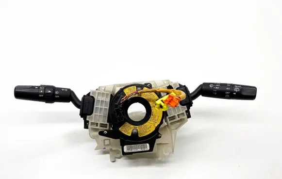 Mazda 3 I Wiper turn signal indicator stalk/switch 17D682 BN8F
