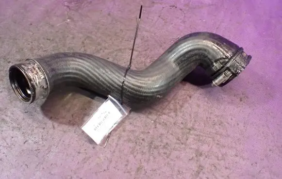 Intercooler hose/pipe