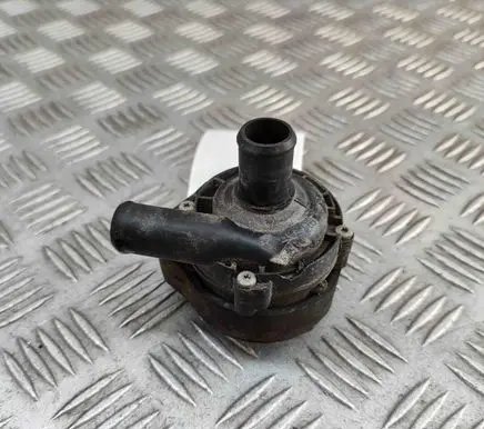Mercedes-Benz C W205 Electric auxiliary coolant/water pump A2118350028