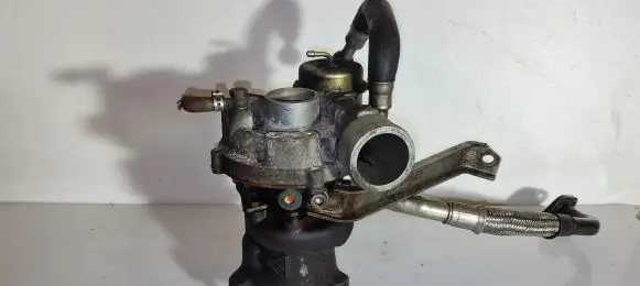 Volkswagen PASSAT B6 Turbo 058145703J 53041015095C
