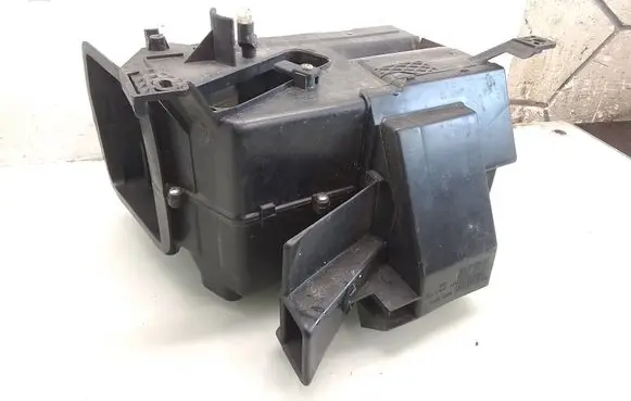 Nissan Terrano Interior heater climate box assembly housing 