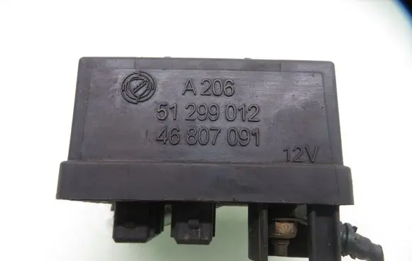 Fiat Stilo Glow plug pre-heat relay 46807091 51299012