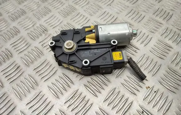 Sunroof motor/actuator