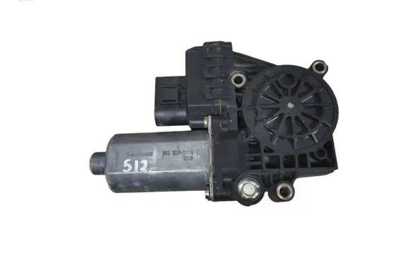Audi A4 S4 B5 8D Front door window regulator motor 0130821786