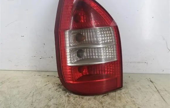 Opel Zafira A Rear/tail lights