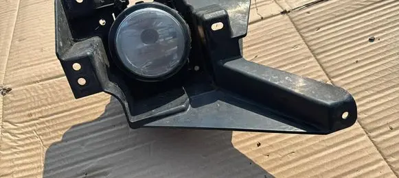 Ford Mondeo MK V Fog light bracket DS7315267B
