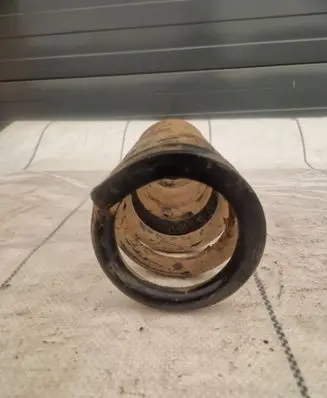 Toyota Land Cruiser (HDJ90) Front coil spring 