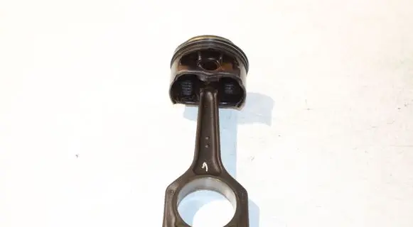 BMW 5 E60 E61 Piston with connecting rod 082229