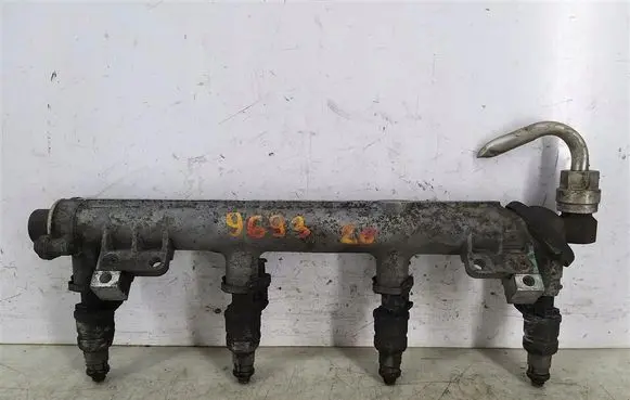 Opel Vectra C Fuel main line pipe 