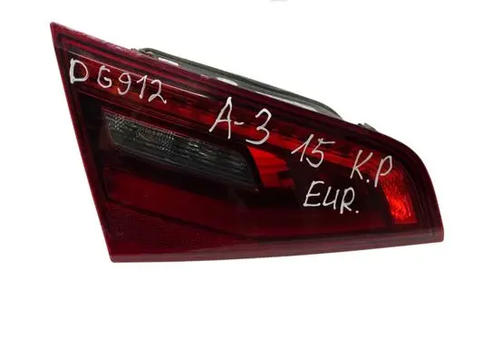 Audi A3 S3 8V Tailgate rear/tail lights 8V4945093A