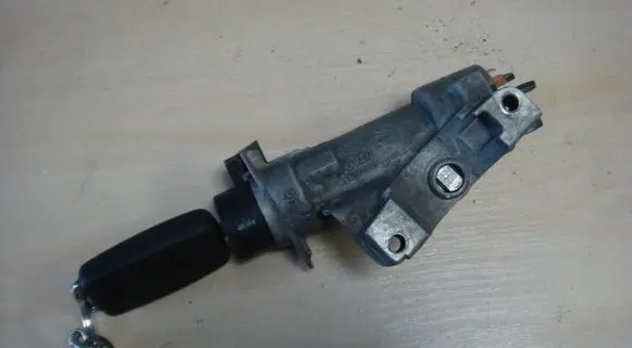 Skoda Roomster (5J) Ignition lock 4B0905851C