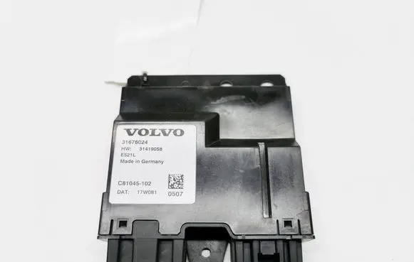 Volvo S90, V90 Tailgate/trunk control unit/module 31676024