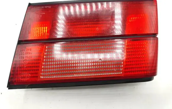 BMW 5 E34 Tailgate rear/tail lights 1384012R