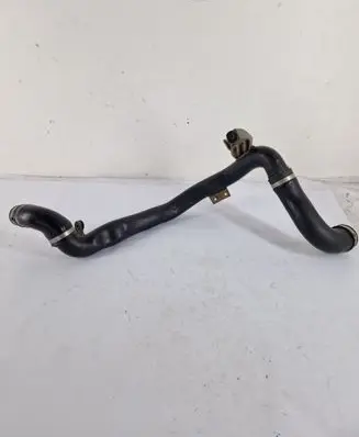 Intercooler hose/pipe