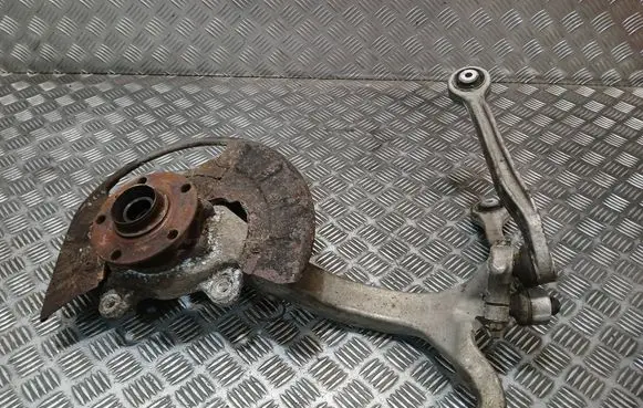 Volkswagen Phaeton Front wheel hub spindle knuckle 4E0257M