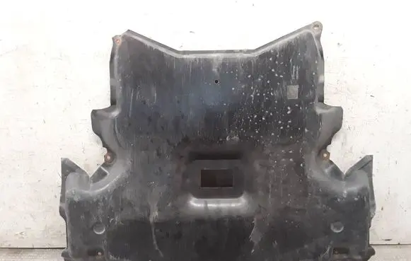 Mercedes-Benz C W203 Engine splash shield/under tray