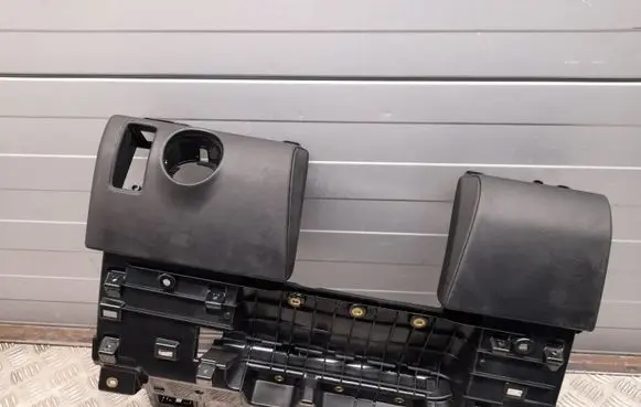 Porsche Cayenne (92A) Dashboard lower bottom trim panel 7P5858903H