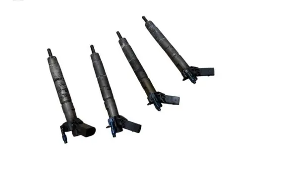 Mercedes-Benz E W213 Fuel injectors set A6540700187 0445117 6540700187