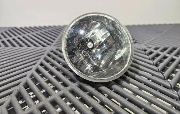 Toyota Auris E180 Front fog light 90008499