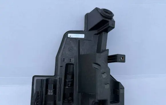 Audi e-tron Windshield washer fluid reservoir/tank 4KE955451 4KE250A