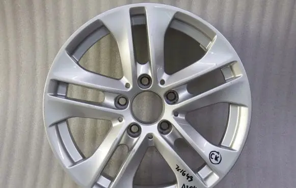 Mercedes-Benz C W204 R16 alloy rim 