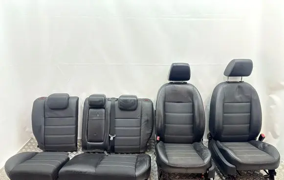 Seat set