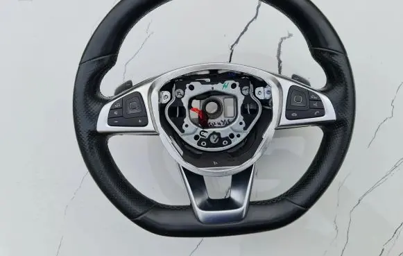 Mercedes-Benz E W212 Steering wheel A0004606203 6267707 6267706