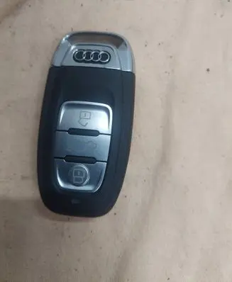 Audi A4 S4 B8 8K Ignition key/card 8K0959754H 513000013589010 0101801