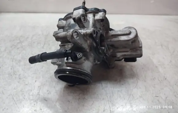 Land Rover Discovery Sport EGR valve G4D35H273BB