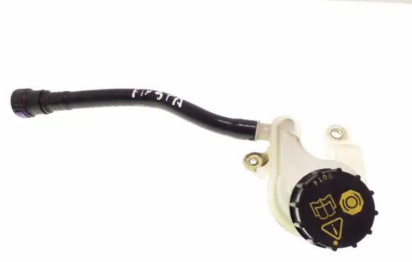 Brake fluid reservoir