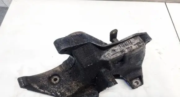 Daewoo Evanda Engine mounting bracket 96184912