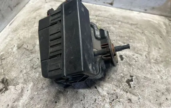 Chrysler 300 - 300C Fuse module B335