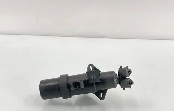 Volkswagen Transporter - Caravelle T5 Headlight washer spray nozzle 7H0955978A