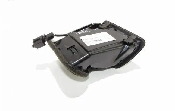 Volkswagen PASSAT B7 Dash center air vent grill