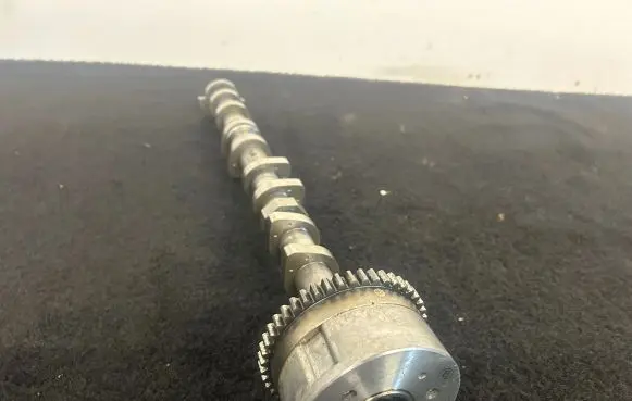 Hyundai i30 Camshaft 241002B110