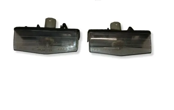 Toyota Prius+ (ZVW40) Number plate light 8127153011