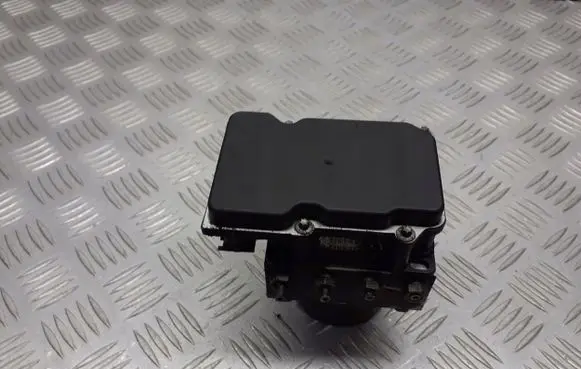 Nissan Primera ABS Pump 0265800308