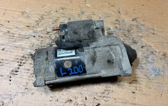 Mitsubishi L200 Starter motor 1810A0 M002T87072ZT