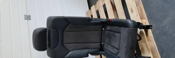 Audi Q7 4M Rear seat ALCANTARA PRAWY 2RZAD