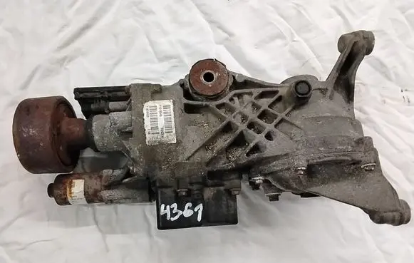 Volvo S60 Rear differential P1216545
