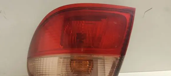 Nissan Almera N16 Rear/tail lights