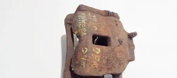 Nissan Almera N16 Front brake caliper