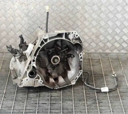 Dacia Sandero Manual 6 speed gearbox CEJHX
