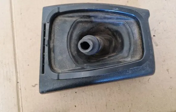 Volkswagen PASSAT B4 Other center console (tunnel) element 3A0864219