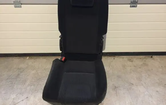 Ford C-MAX I Second row seats 